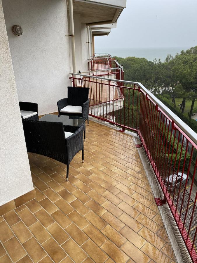 Residence Cristallo - Sabbiadoro Lignano Sabbiadoro Exterior photo